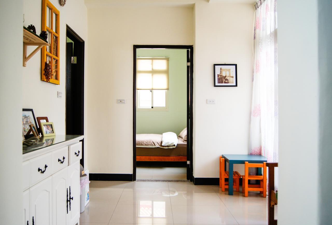 Happy Tree Hostel Jinning Rom bilde
